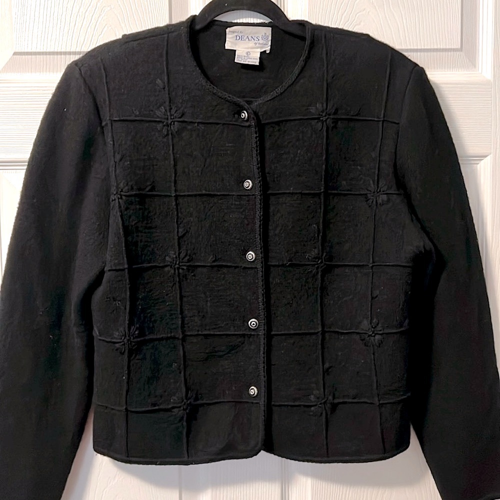 Women’s Deans of Scotland 100% wool black jacket/blazer/sweater